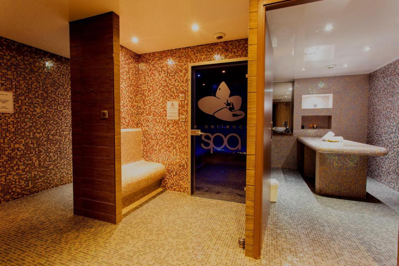 Ax Hotel Spa & Restaurant Chorges Eksteriør billede