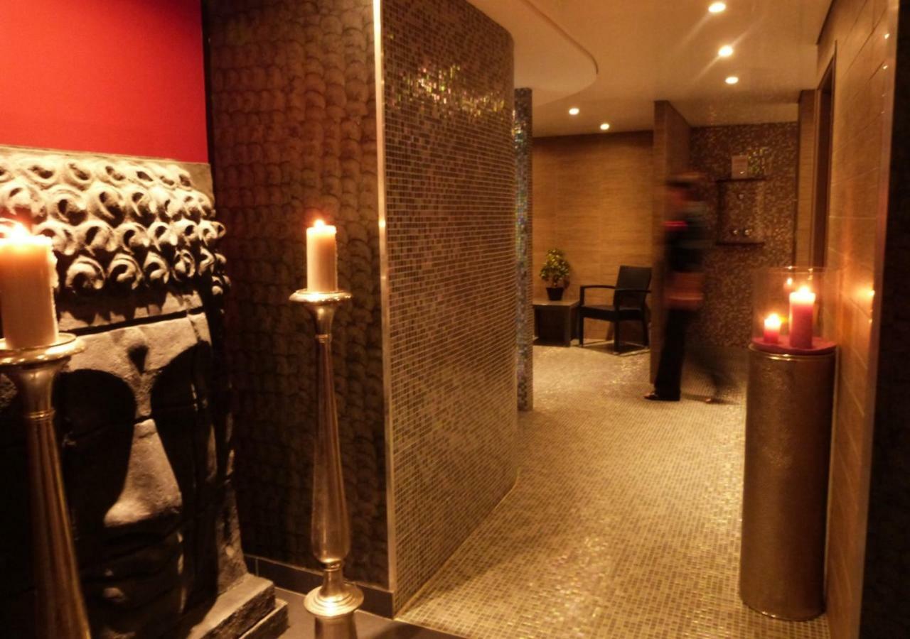 Ax Hotel Spa & Restaurant Chorges Eksteriør billede